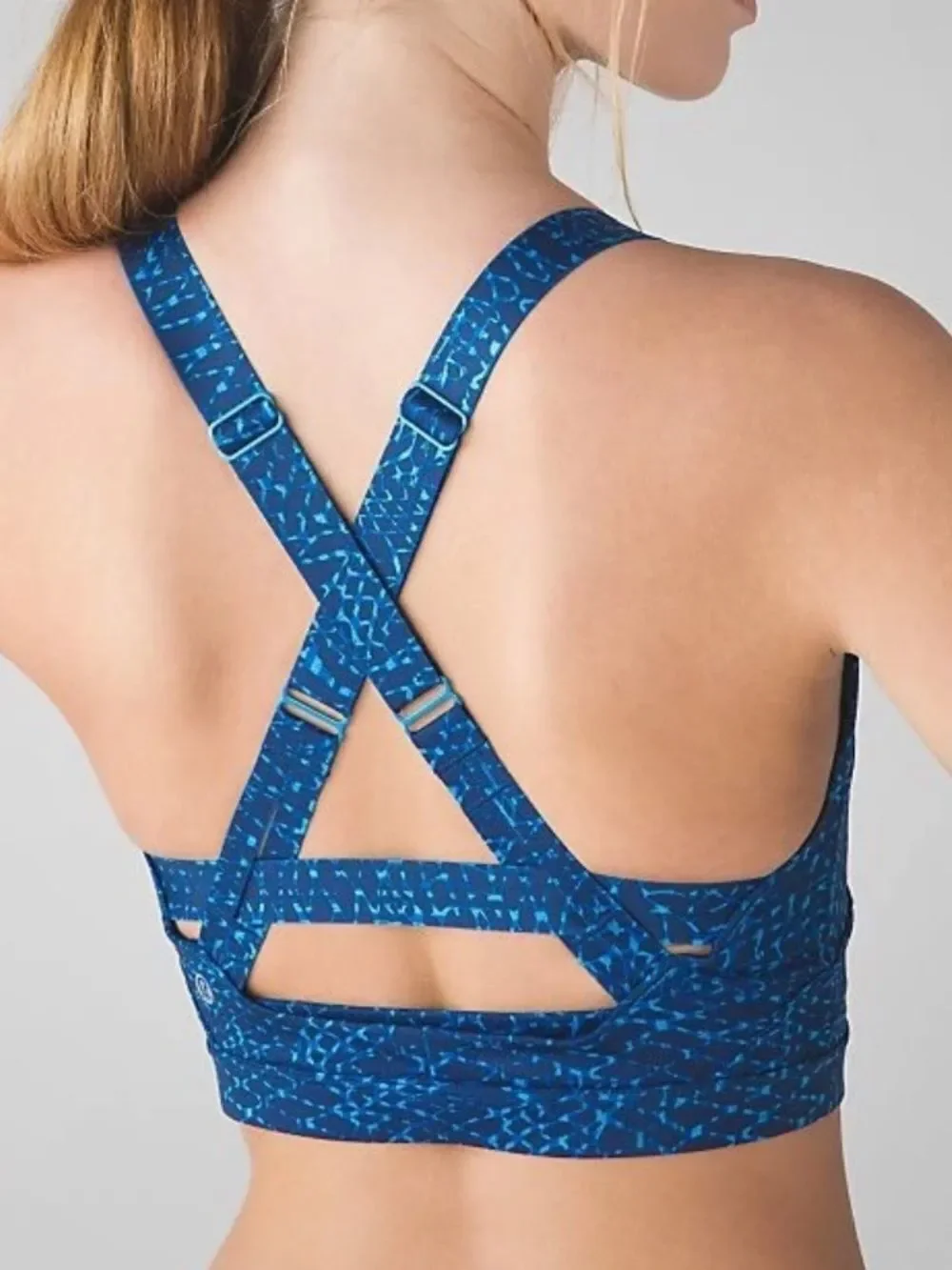 Lululemon pure practice blue hero/snake print bra size 6